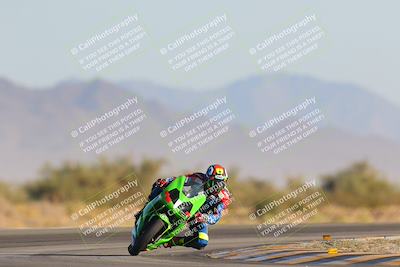 media/Dec-09-2023-SoCal Trackdays (Sat) [[76a8ac2686]]/Turn 15 Set 1 (230pm)/